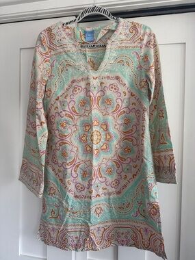 JD Laughlin Paisley V-Neck Tunic Top in Mint & Pink